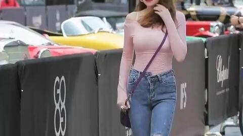 街拍美女视频在线播放,街拍美女视频精彩瞬间回顾