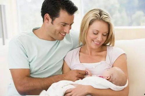 如何给老公喂奶图片,温馨瞬间——如何给老公喂奶图解