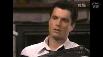 衬衫帅哥视频,时尚穿搭演绎魅力瞬间